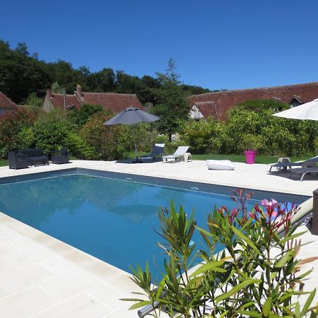 Bed and Breakfast Le Grand Coudreau Nazelles-Negron Exterior foto