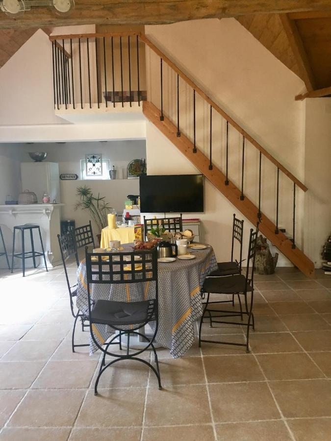 Bed and Breakfast Le Grand Coudreau Nazelles-Negron Exterior foto