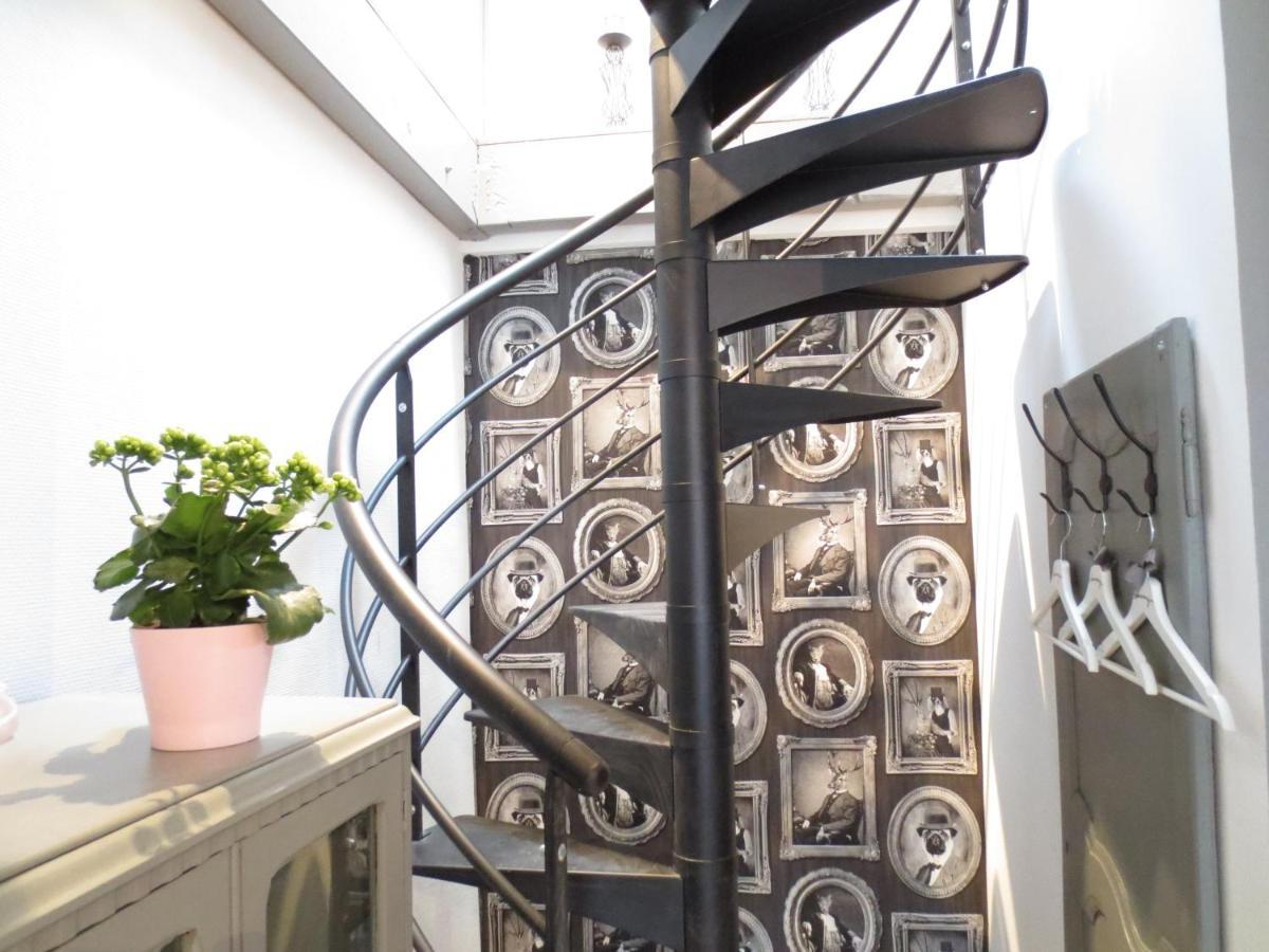 Bed and Breakfast Le Grand Coudreau Nazelles-Negron Exterior foto